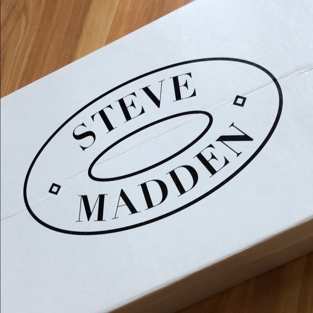 BRAND NEW STEVE MADDEN SANDALS SIZE 8.5